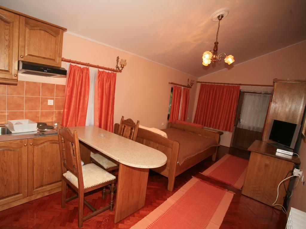 Apartments Vrata Baranje Bilje Zimmer foto